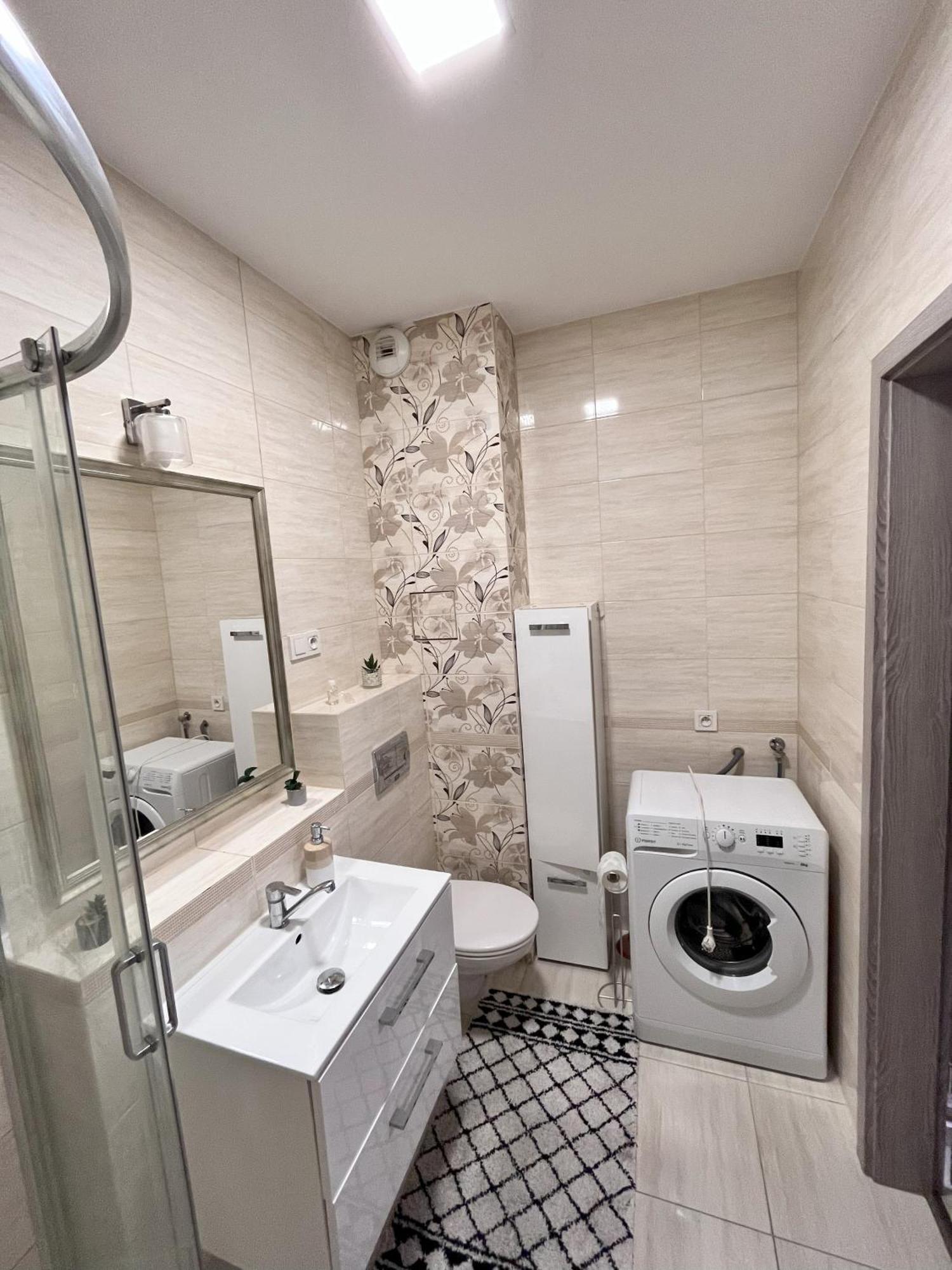 Apartment Metro Slodowiec Free Parking Warschau Exterior foto