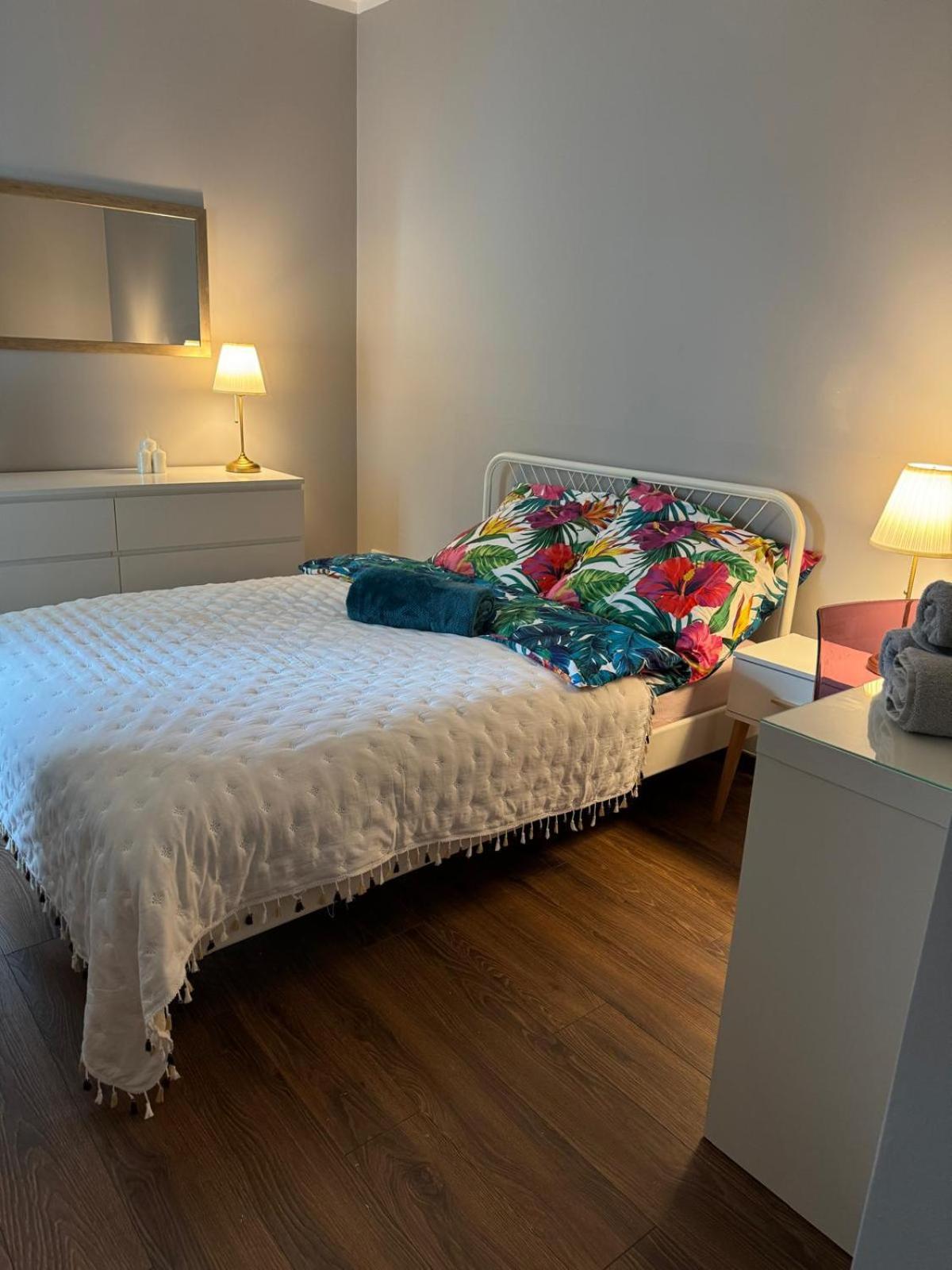 Apartment Metro Slodowiec Free Parking Warschau Exterior foto